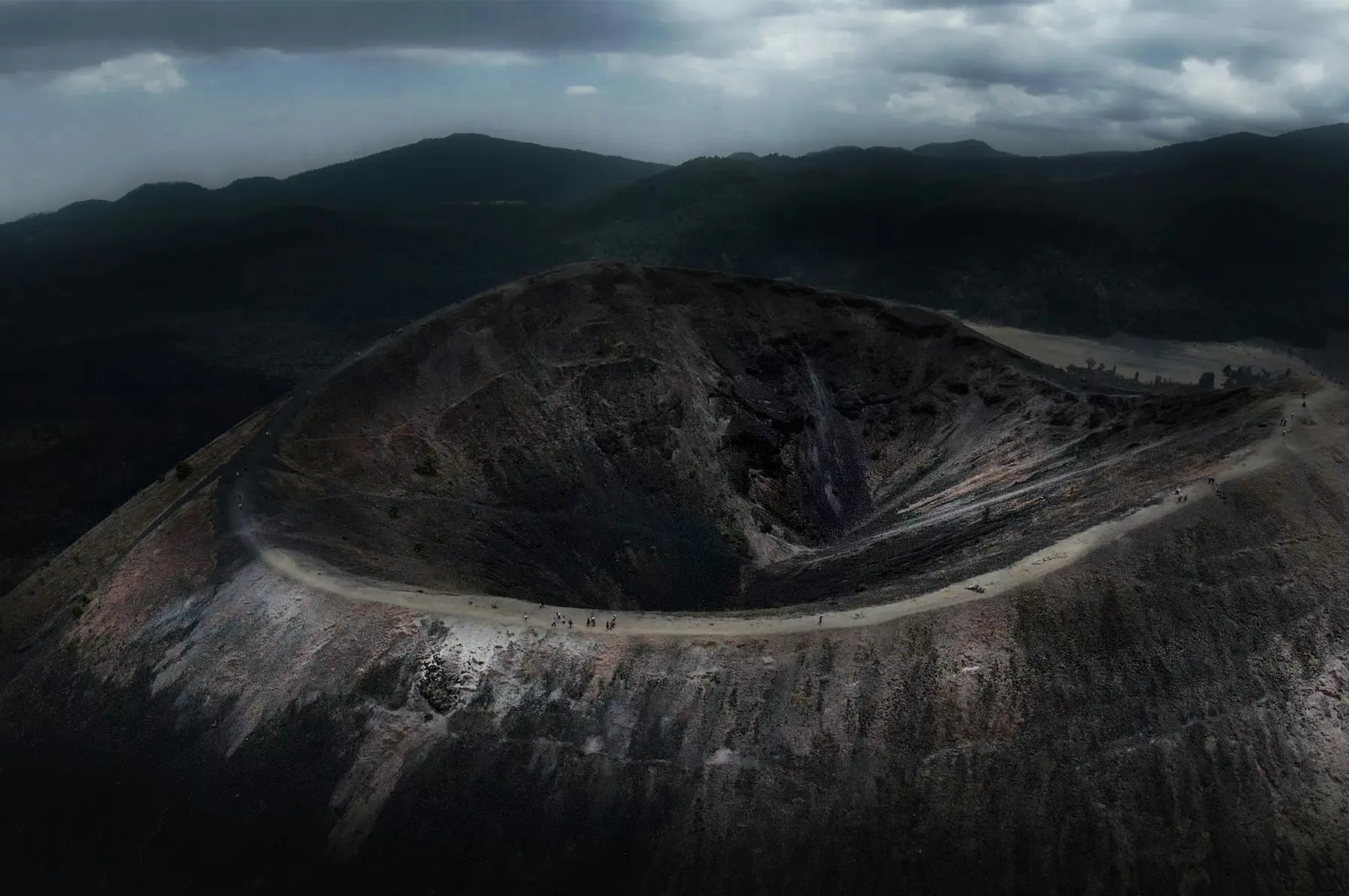 Cráter del volcán Paricutín, el volcán más joven del mundo.